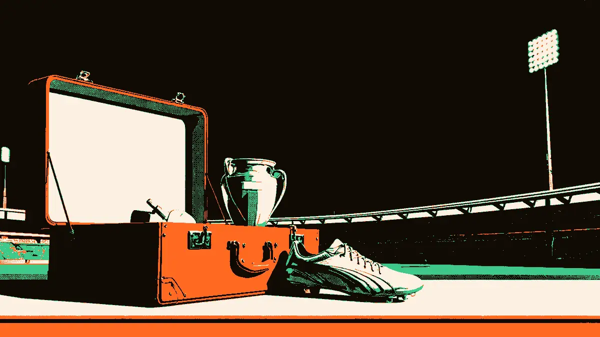 Illustration montrant une valise ouverte posée sur un banc de vestiaire à côté d'une unique chaussure de football brillante et d'un trophée argenté, avec des projecteurs illuminant un terrain vide en arrière-plan, évoquant une prolongation de contrat.